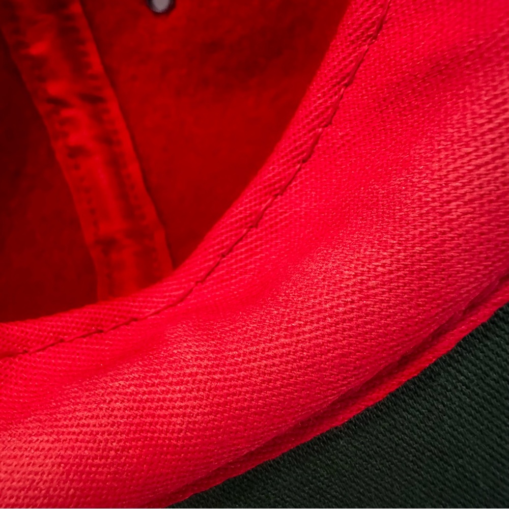 Vibrant Red Vintage GAP 80% Wool Women’s Adjustable Hat Made in USA - Picture 8 of 16